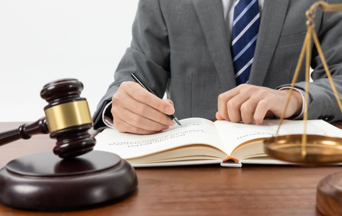 Difficult Employment Contracts - Review Restrictions Before Signing Them