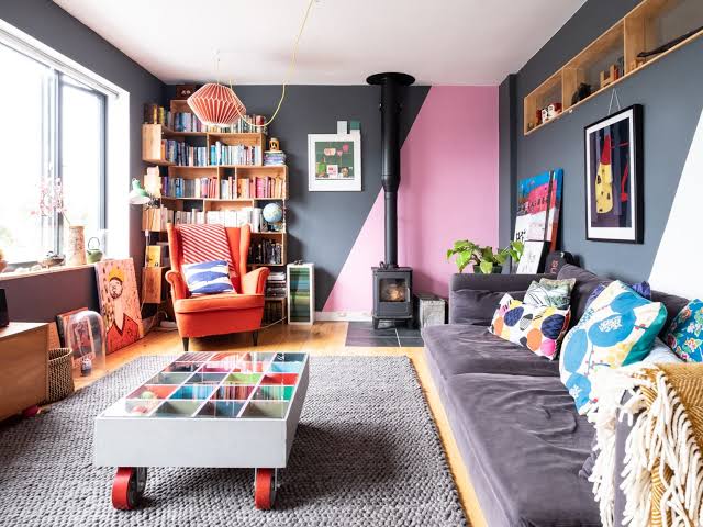 Awkward Bedroom Corners – Turn Unused Areas Into Function