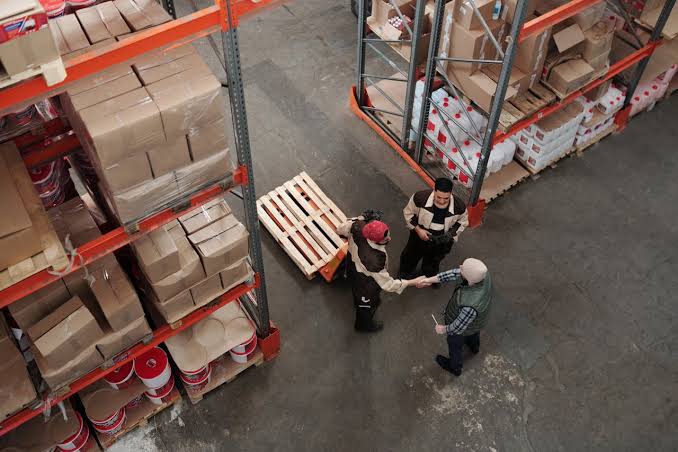 Poor Inventory Sync - Update Stock Before Overselling Products